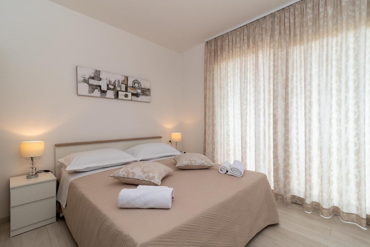 Villa Dalmata Trogir Exterior photo